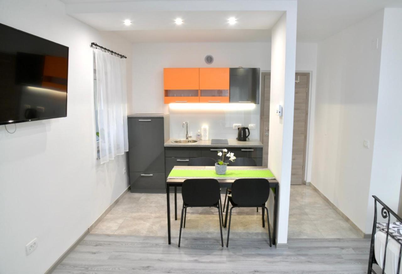 Stara Jezica Apartments With Wifi Liubliana Exterior foto