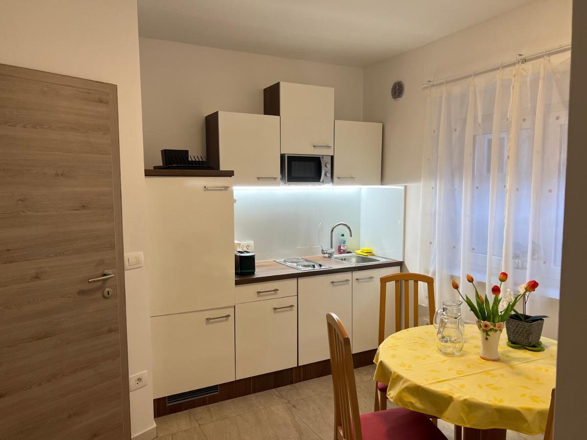 Stara Jezica Apartments With Wifi Liubliana Exterior foto